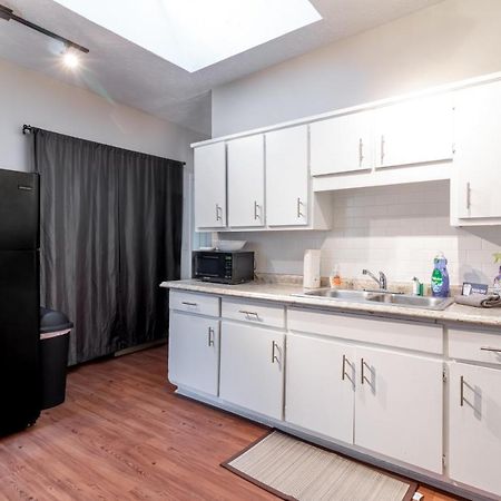 Sunny Sweetheart-Front Apartment Near Riverwalk Columbus Exteriör bild